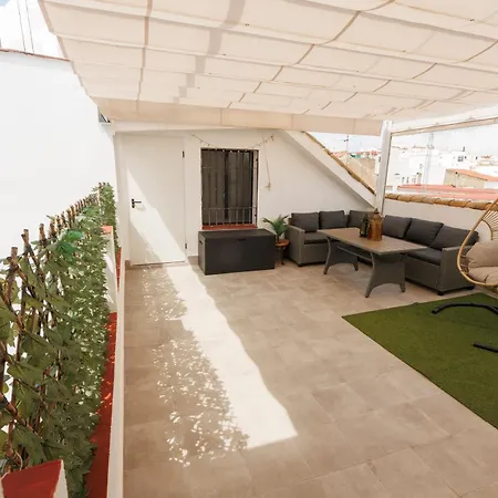 El Atico De Osario 5 Con Terraza - Great Location ベッド・アンド・ブレックファスト *